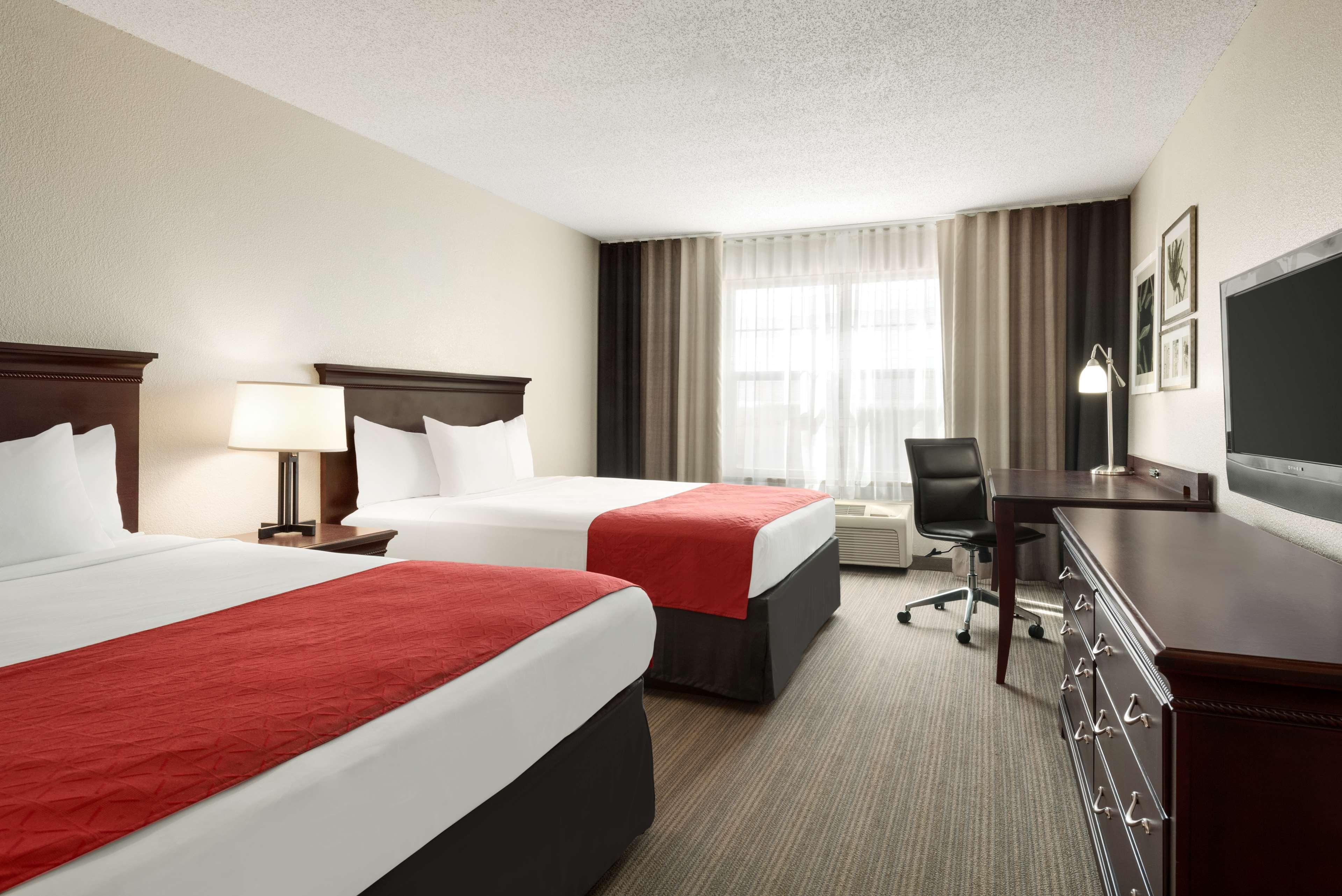 Country Inn & Suites By Radisson, Kansas City At Village West, Ks Bonner Springs Exterior foto