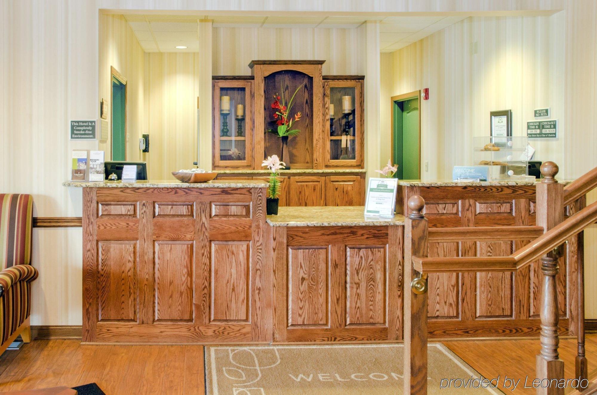 Country Inn & Suites By Radisson, Kansas City At Village West, Ks Bonner Springs Exterior foto