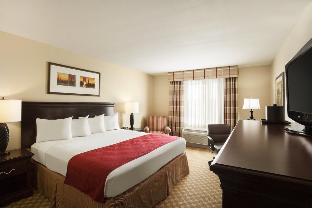 Country Inn & Suites By Radisson, Kansas City At Village West, Ks Bonner Springs Exterior foto